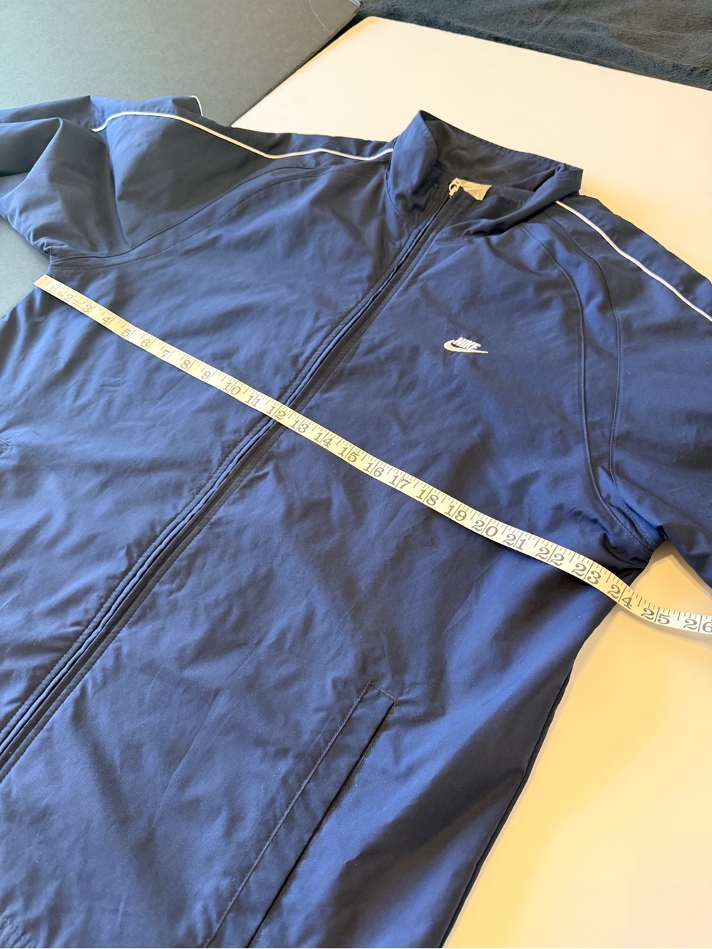 Nike Men's full zip windbreaker water-repellant Jacket, lined, navy blue size L - Picture 4 of 11